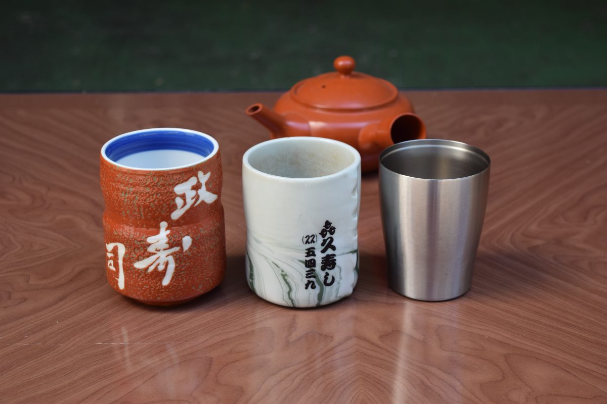 お茶のプロが日頃使っている湯のみは？掛川深蒸し茶を美味しく飲む器。 | 山東茶業組合