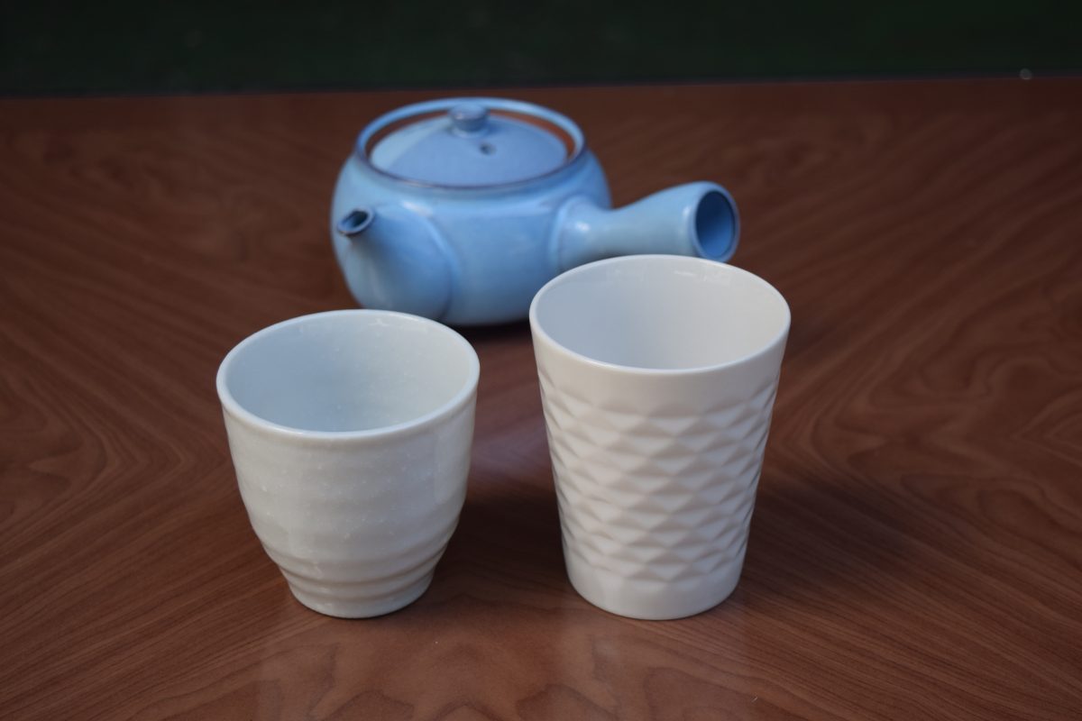 お茶のプロが日頃使っている湯のみは？掛川深蒸し茶を美味しく飲む器。 | 山東茶業組合